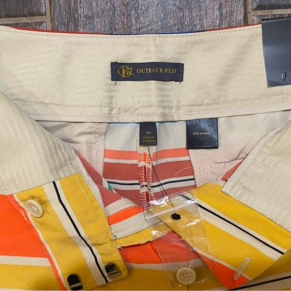Outback red New striped shorts with tags - Picture 6 of 9